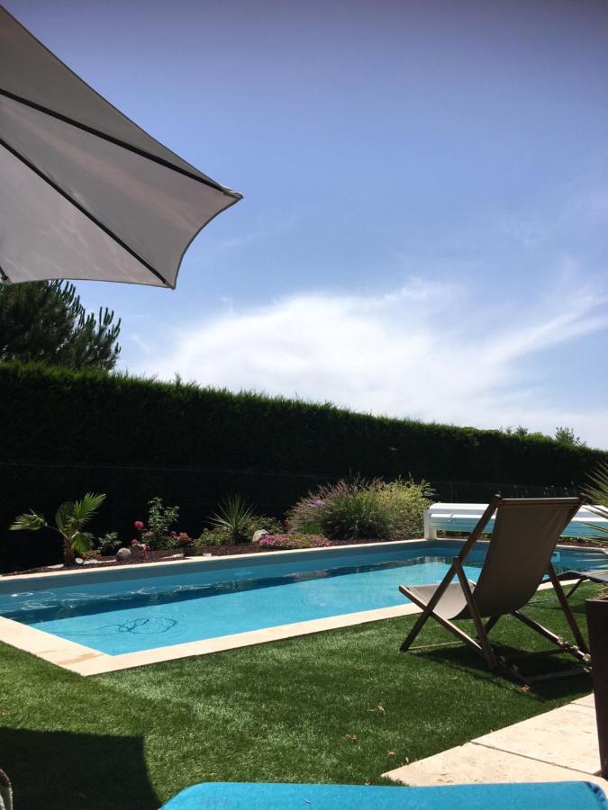 Domaine De La Vigne Bed & Breakfast Cadalen Exterior photo